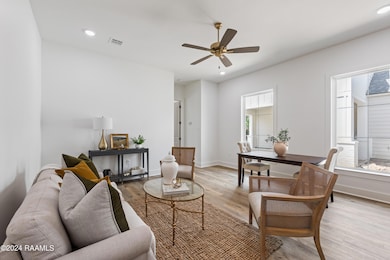 120 Mayberry Grove St, Youngsville, LA 70592 - photo 3