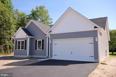 215 Hanley St, Harrington, DE 19952 - photo 2