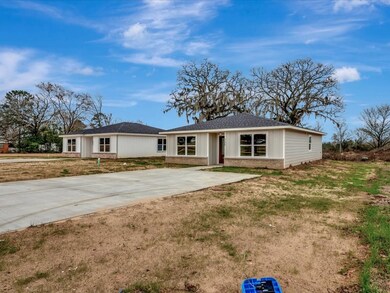 730 N Sanders St, Nacogdoches, TX 75964 - photo 3