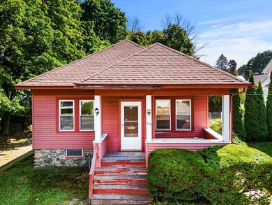 89 Pleasant St, Methuen, MA 01844 - photo 4