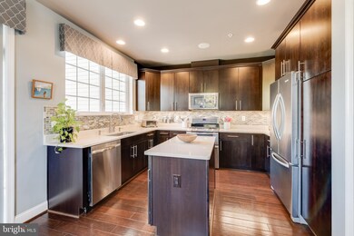 51 Linden Place, Towson, MD 21286 - photo 5