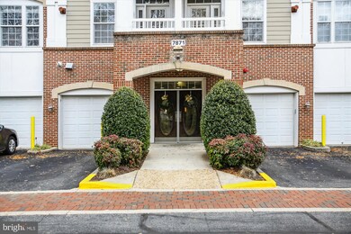 7871 Rolling Woods Ct unit 301, Springfield, VA 22152 - photo 2