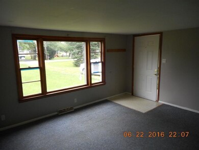 1619 E 22nd St, Muncie, IN 47302 - photo 2