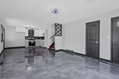 2844 Duluth St, Highland, IN 46322 - photo 3