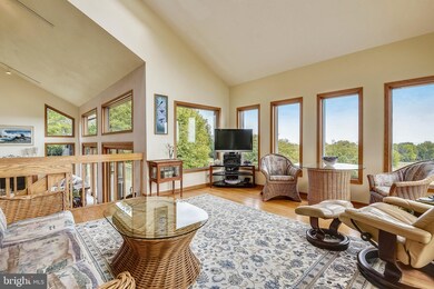 6916 Konrad Ct, Friendship, MD 20758 - photo 4