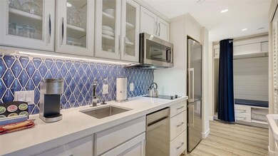 250 Sands Point Rd unit 5101, Longboat Key, FL 34228 - photo 4
