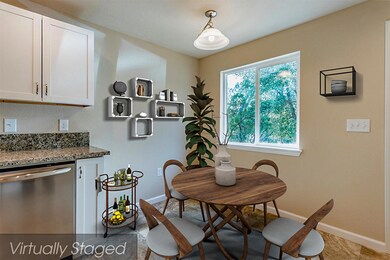 20 dining staged