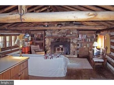 325 Norwood Rd, Downingtown, PA 19335 - photo 4