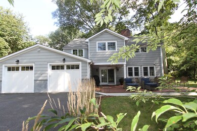 62 Long Meadow Rd, Riverside, CT 06878 - photo 2