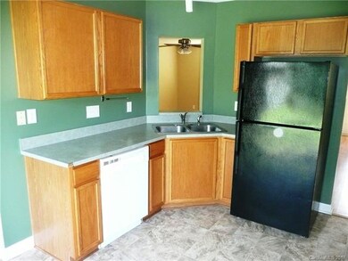 2010 Arlington Ave, Statesville, NC 28677 - photo 7