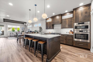 147 N Grove Oak Ln, Eagle, ID 83616 - photo 2