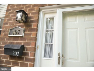 307 Birch Dr, Lafayette Hill, PA 19444 - photo 2