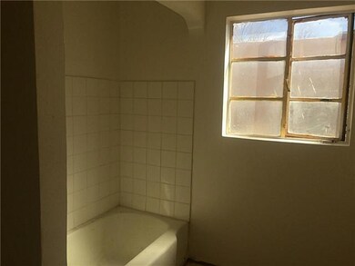 28 Half Moon Dr, El Paso, TX 79915 - photo 6