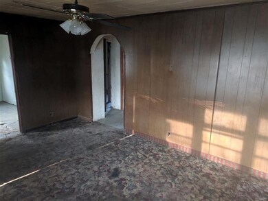 507 Clarence St, Collinsville, IL 62234 - photo 3