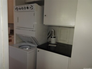 Kahala Towers unit B1204, Honolulu, HI 96816 - photo 5