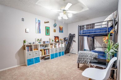 316 Mountain View Ct, Bedford, TX 76021 - photo 5