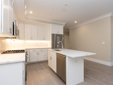 29 Tilesboro St unit 3, Dorchester, MA 02122 - photo 7