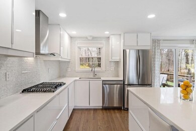 2 W Vanston Rd, Stoughton, MA 02072 - photo 7