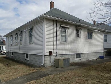 101 Maplewood Ave, Cranston, RI 02920 - photo 4