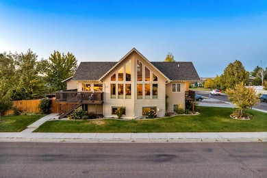 419 Skyline Dr NE, Great Falls, MT 59404 - photo 2