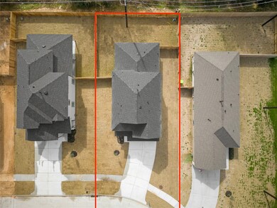 2906 Valeria Dr, Rosenberg, TX 77471 - photo 2