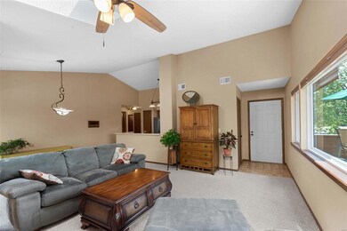 Nice entry way as you enter the home.