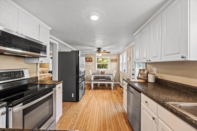 1 Ledge Rd, Norton, MA 02766 - photo 6