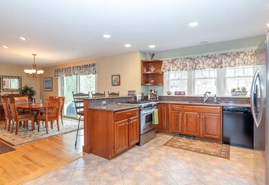 17 Victoria Rd, Camden, ME 04843 - photo 6