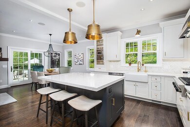 2 Carriage Rd, Cos Cob, CT 06807 - photo 6