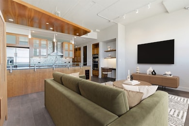 Montgomery Plaza unit 2644, Fort Worth, TX 76107 - photo 2