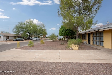 5982 E 23rd St, Tucson, AZ 85711 - photo 3