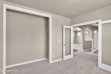 4-web-or-mls-SkyLight - DarrenM-03