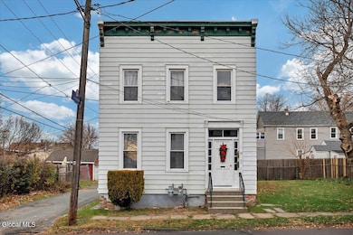 39 111th St, Troy, NY 12182 - photo 2