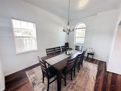 5902 Carnaby Ln, Rosenberg, TX 77471 - photo 4