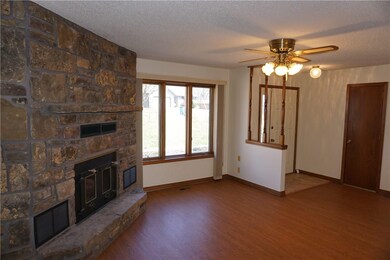 18 Scarborough Ln, Bella Vista, AR 72715 - photo 2