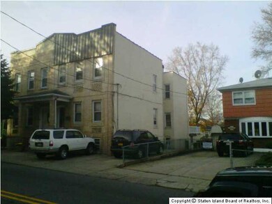 34 Bradley Ave, Staten Island, NY 10314 - photo 5