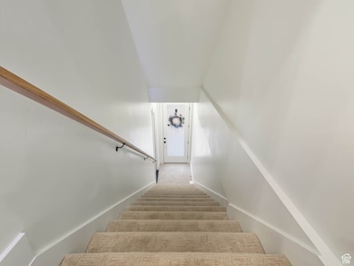 544 N 600 W unit 2 B, Salt Lake City, UT 84116 - photo 4