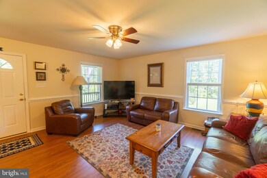 6477 Southfork Ln, Locust Grove, VA 22508 - photo 5