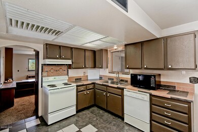 1786 Sage Ln, Lake Havasu City, AZ 86403 - photo 4