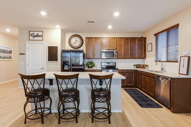 1757 E. Chanute Pass Phoenix AZ 85040 01