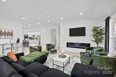 13530 Four Oaks Ln, Matthews, NC 28105 - photo 5