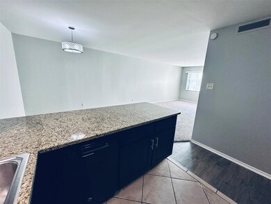601 W 11th St unit 227, Austin, TX 78701 - photo 6