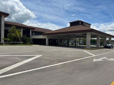 1400 SW 124th Terrace unit 109Q, Pembroke Pines, FL 33027 - photo 4