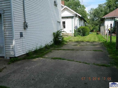 2125 S 6th St unit 2125 1/2, Terre Haute, IN 47802 - photo 5