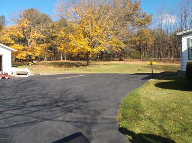 6085 Route 209, Stroudsburg, PA 18360 - photo 5