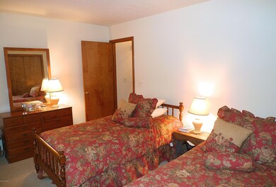 52 Skyline Cir NW unit 151, Grand Rapids, MI 49504 - photo 6