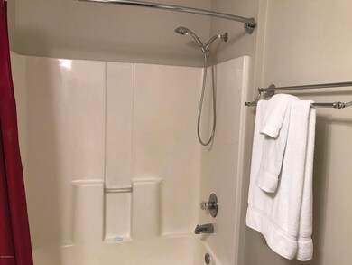 5101 Playpen Dr unit 612, Jacksonville, FL 32210 - photo 7