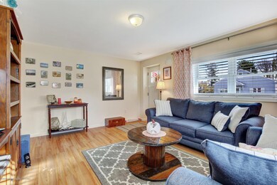 06-Family Room