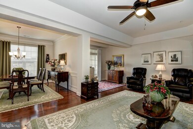 8606 Wintergreen Ct unit 402, Odenton, MD 21113 - photo 6