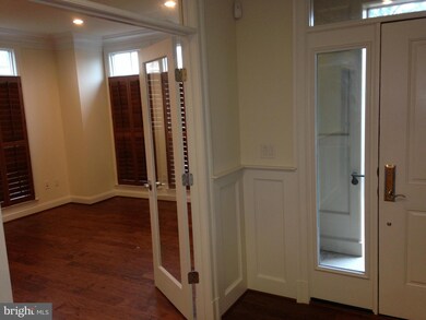 10796 Symphony Park Dr, Rockville, MD 20852 - photo 3